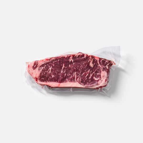 Carrara Wagyu Striploin 300g MB 6-7